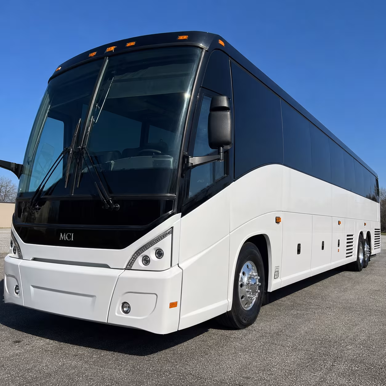 bus rental options for everett trips