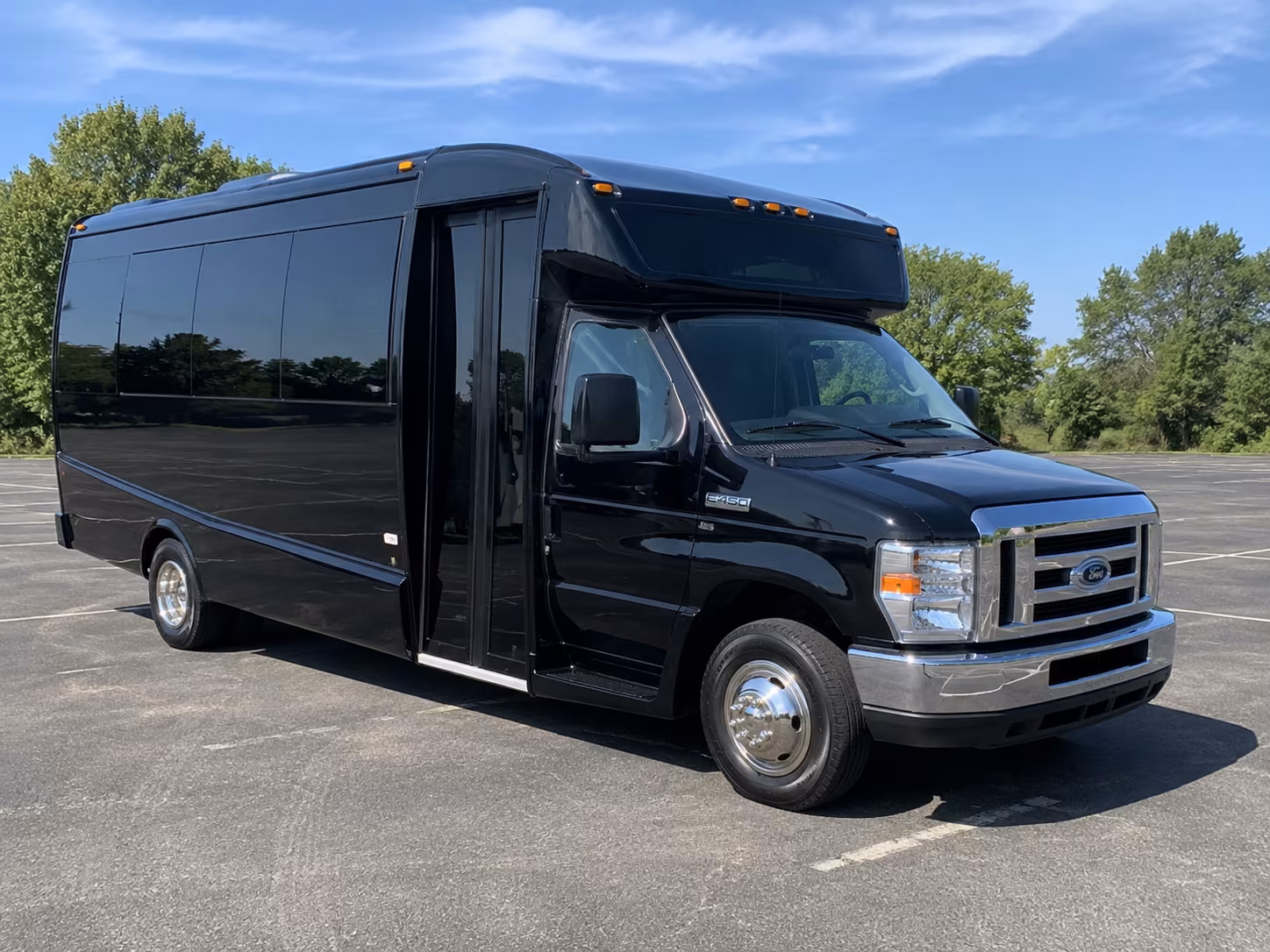 buses for everett area performing arts and sports field trips