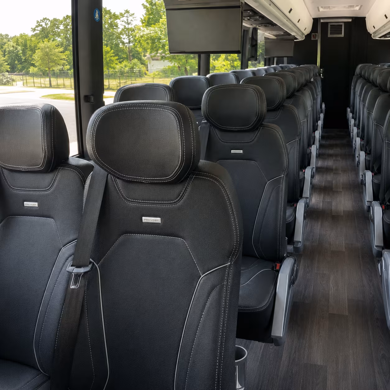 charter bus rentals for naval station everett personnel movements