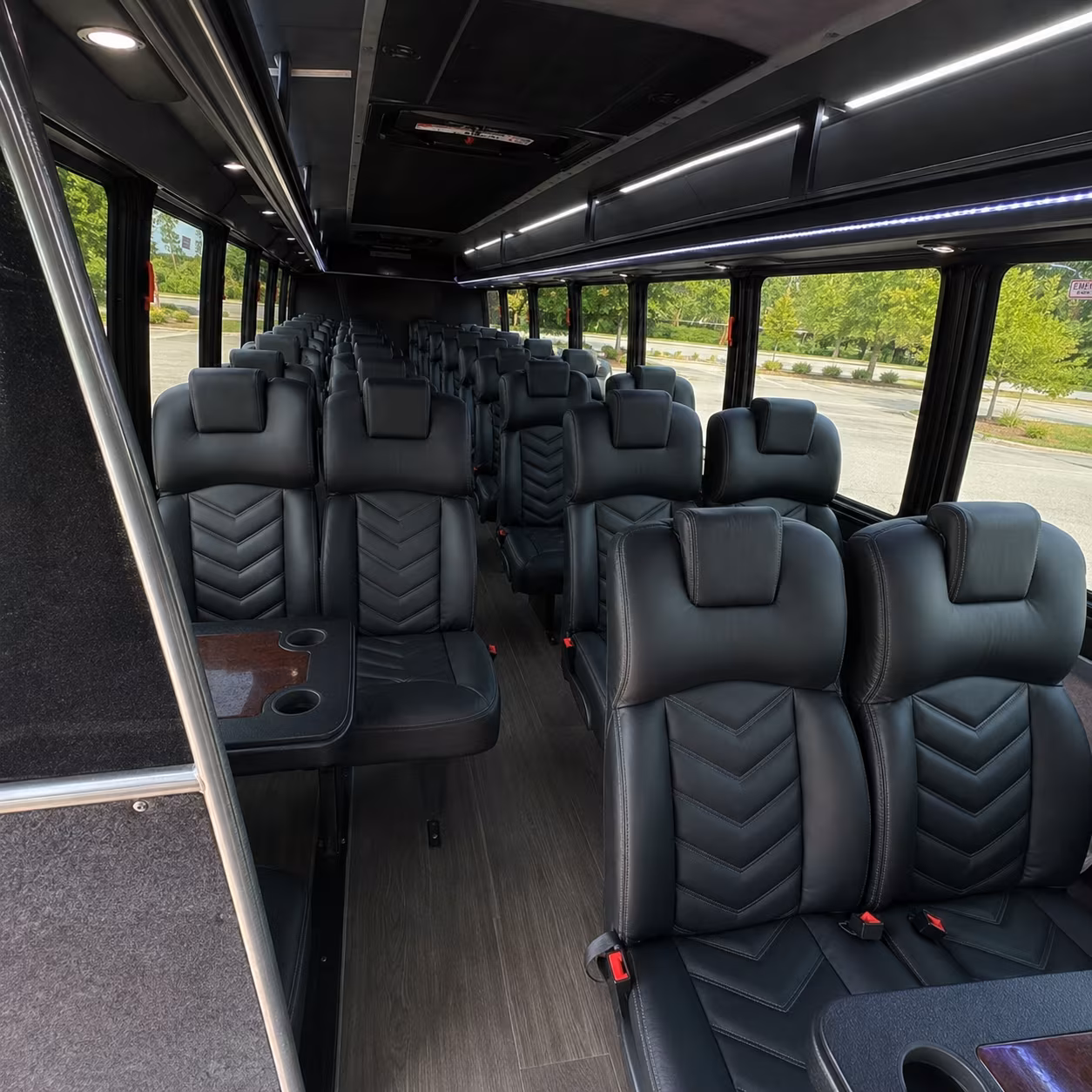 compare group transportation in everett in one search
