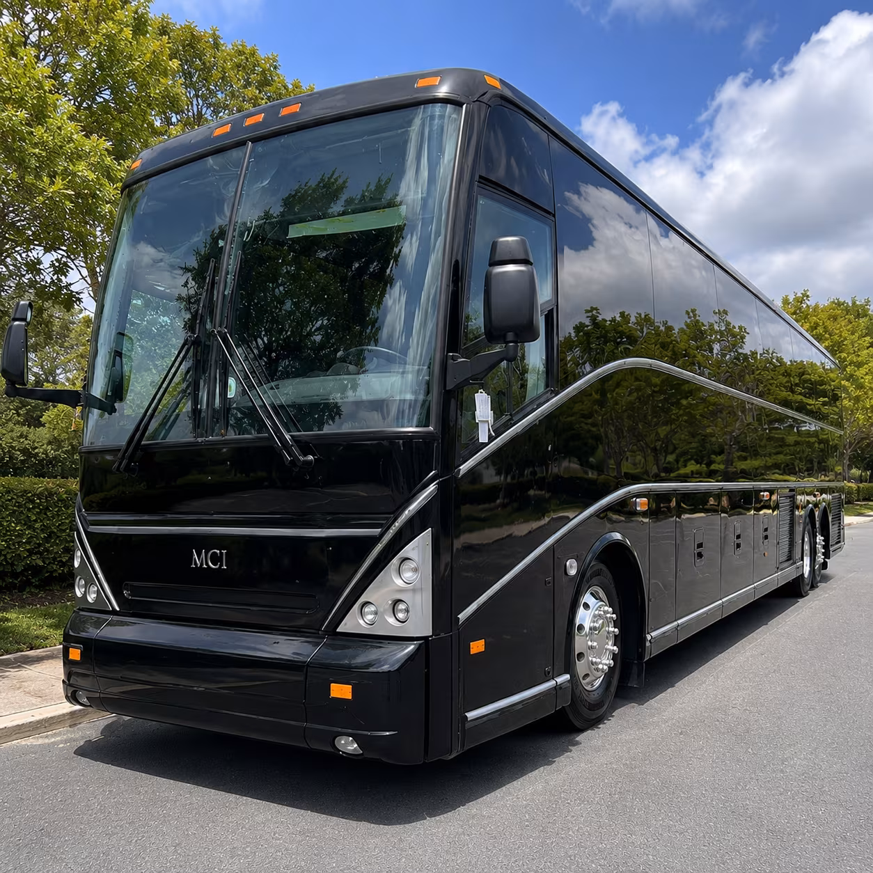 employee bus rentals for everett s healthcare and hospital campuses