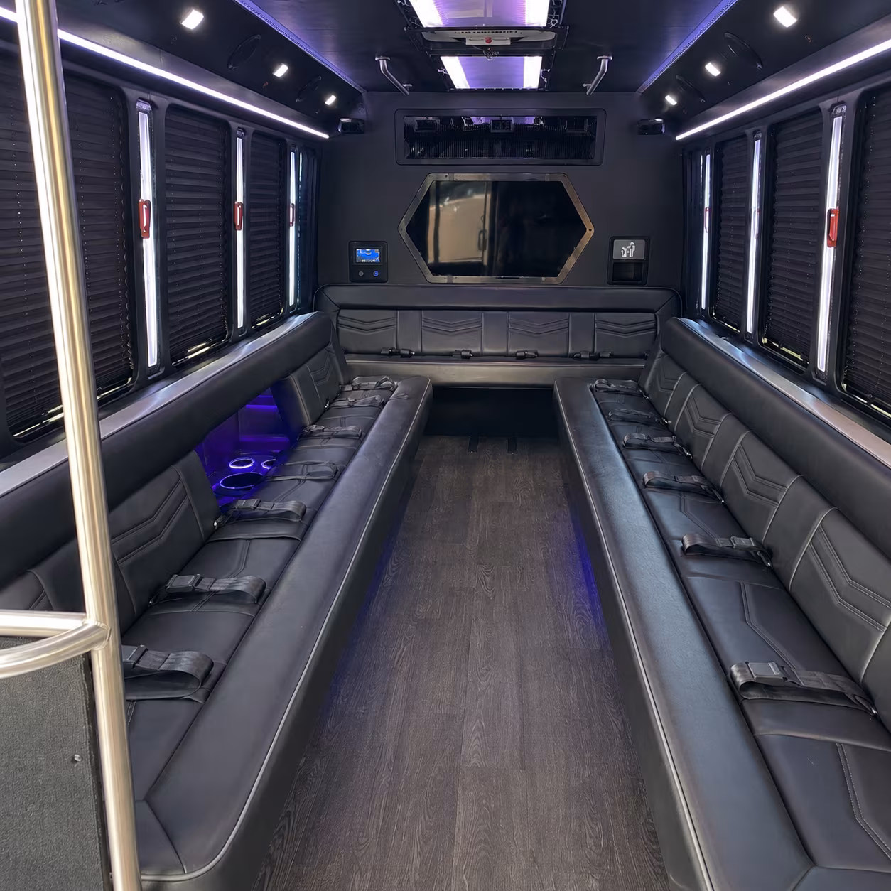 everett 18 passenger party bus interior