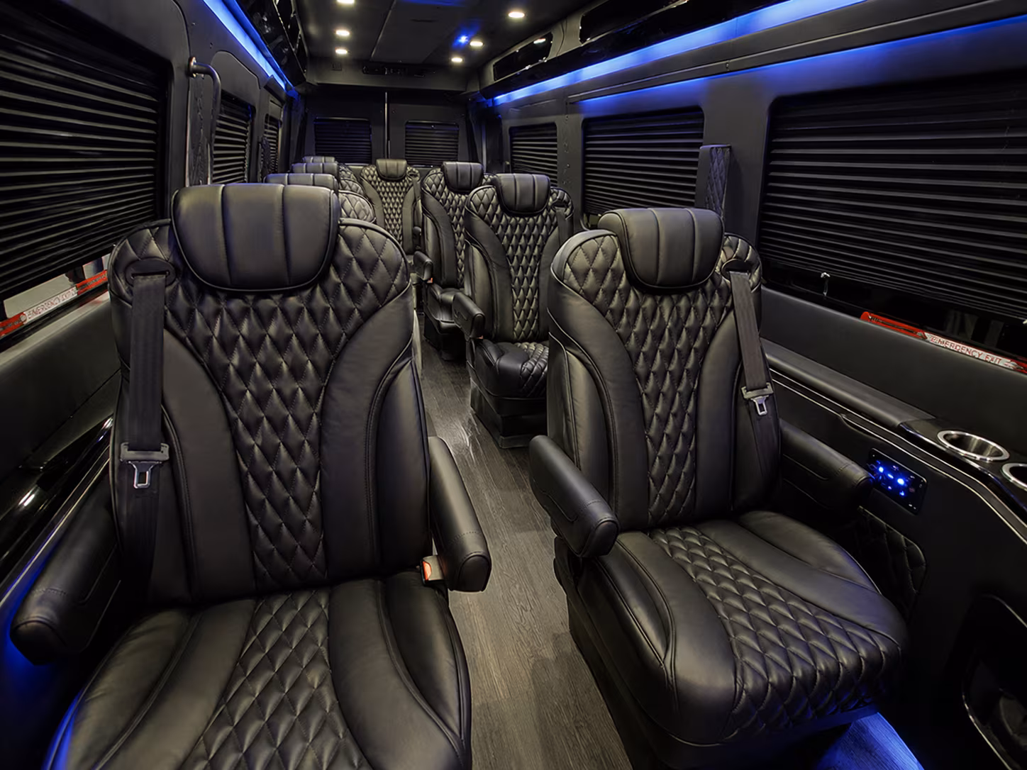 everett airport transportation