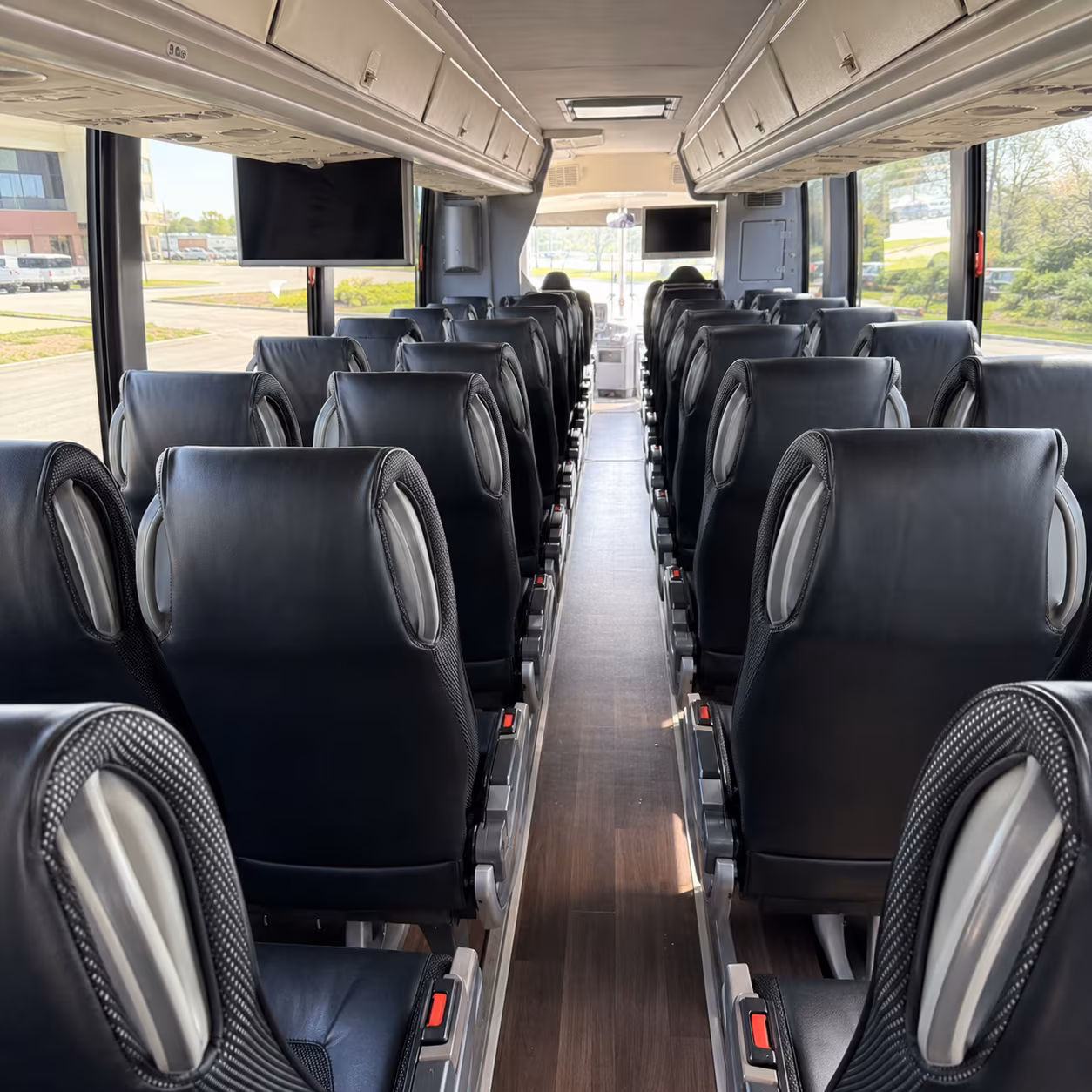 everett bus rental service area