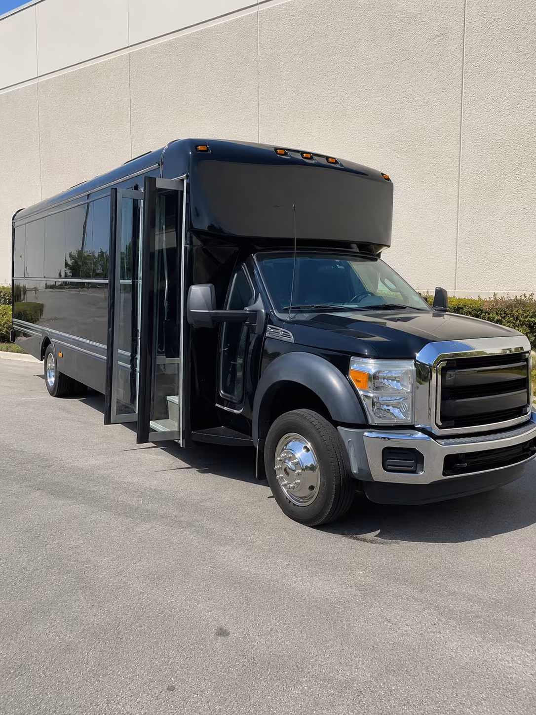 everett corporate party bus rental