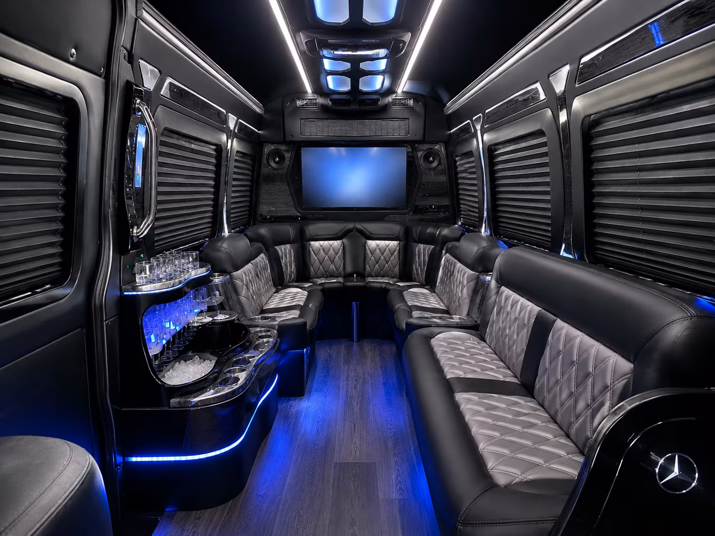 everett sprinter limousine inside