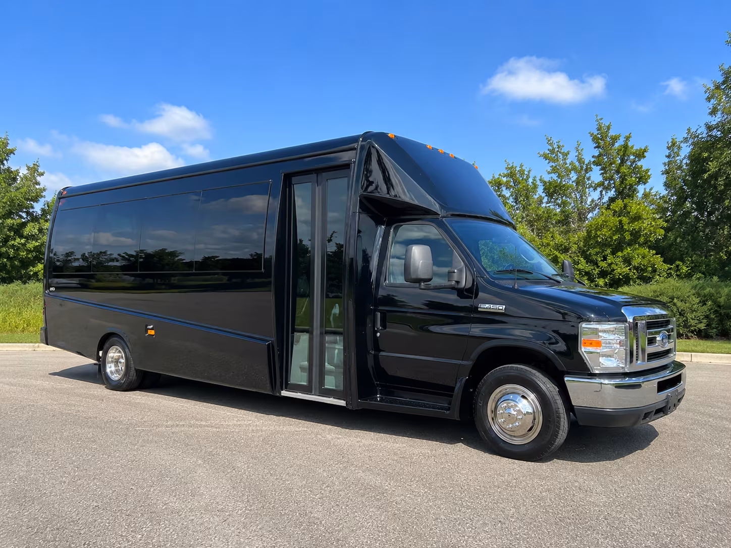 find the perfect transportation for your next sporting event 1