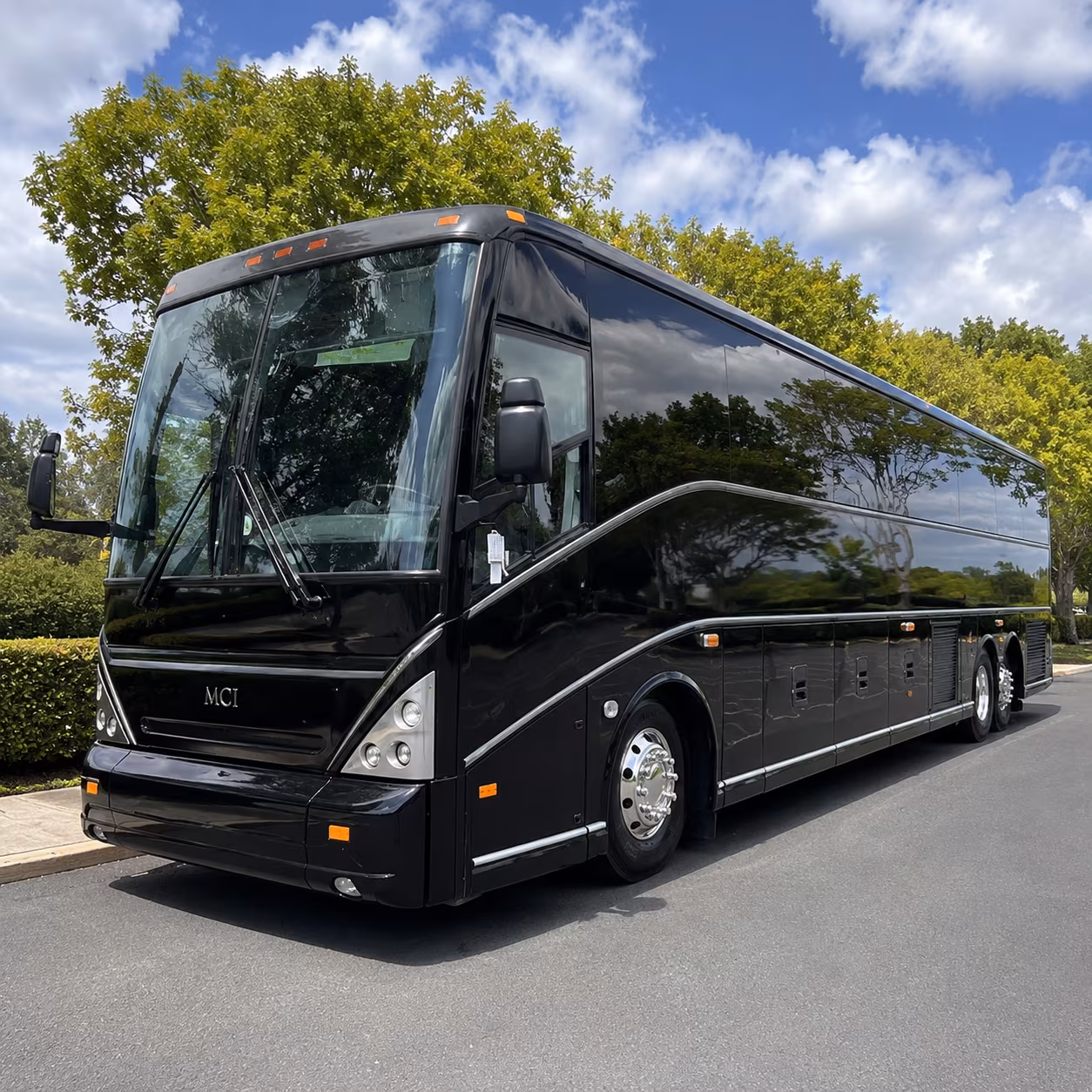 shuttle buses for everett s port and industrial waterfront groups